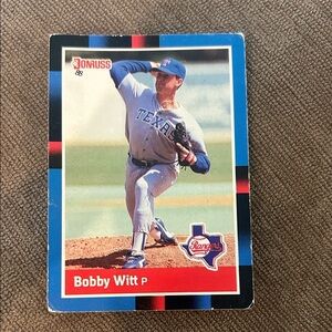 Donruss Baseball Trading Card - Blue and Red